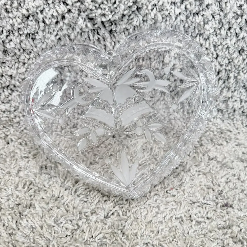 Vintage Studio Nova Japan Glass Big Christmas Heart Holiday Candy Dish Bowl Box